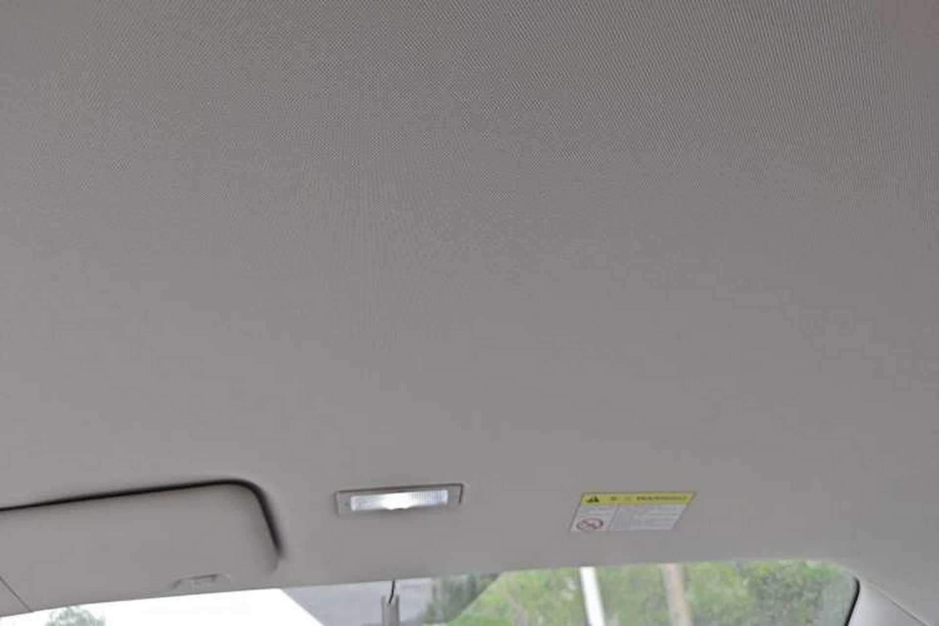 Used Roewe Clever 2022 311km QiQi BoBo Edition Headliner