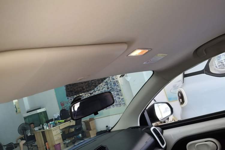 Used Roewe Clever 2022 311km QiQi BoBo Edition Headliner