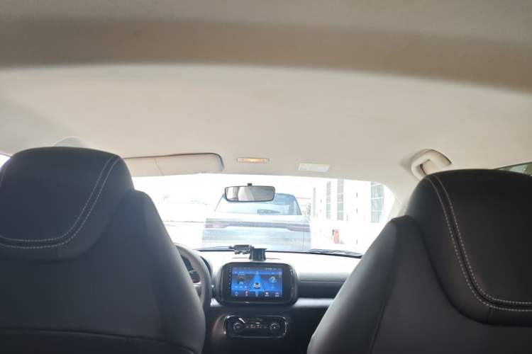Used Roewe Clever 2022 311km QiQi BoBo Edition Headliner