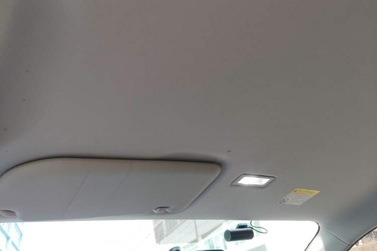Used Roewe Clever 2022 311km QiQi BoBo Edition Headliner