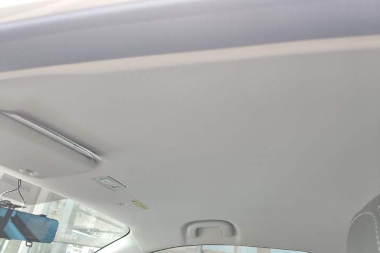 Used Roewe Clever 2022 311km QiQi BoBo Edition Headliner