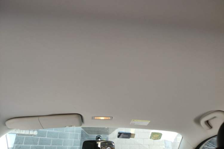 Used Roewe Clever 2022 311km QiQi BoBo Edition Headliner