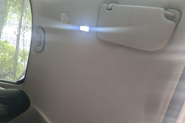 Used Roewe Clever 2022 311km QiQi BoBo Edition Headliner