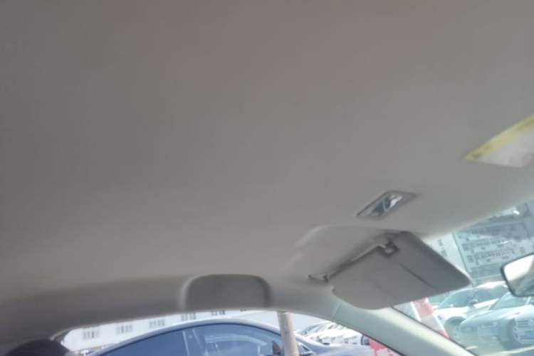 Used Roewe Clever 2022 311km QiQi BoBo Edition Headliner