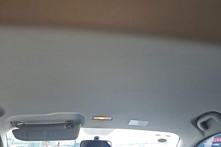 Used Roewe Clever 2022 311km QiQi BoBo Edition Headliner