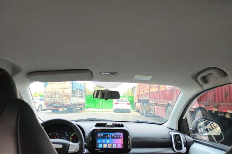 Used Roewe Clever 2022 311km QiQi BoBo Edition Headliner