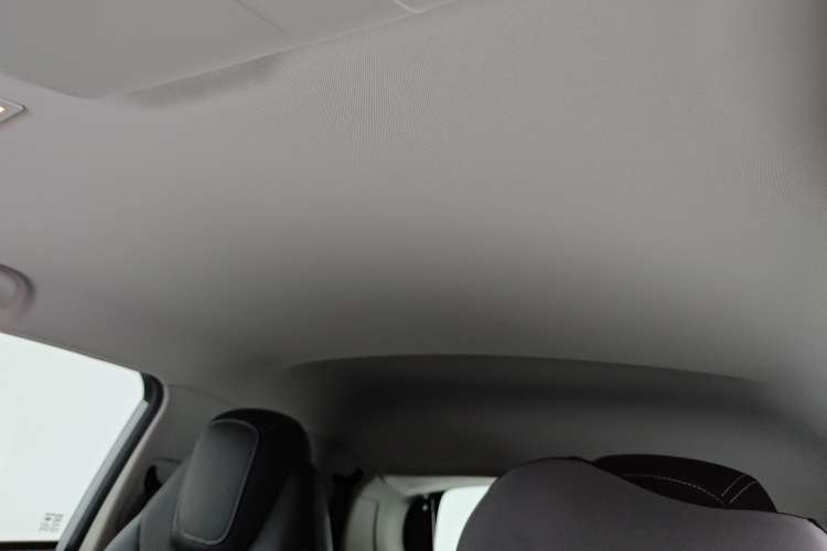 Used Roewe Clever 2022 311km QiQi BoBo Edition Headliner