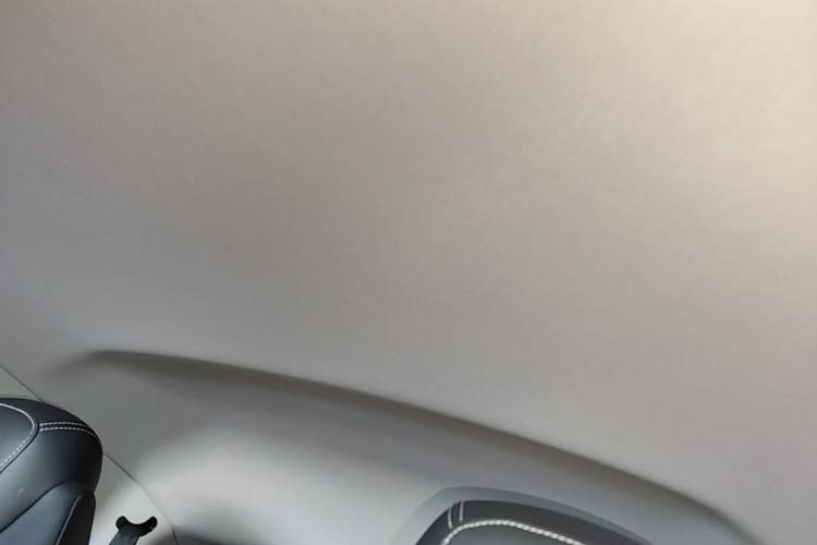 Used Roewe Clever 2022 311km QiQi BoBo Edition Headliner
