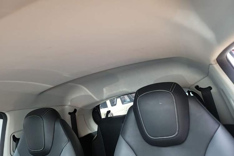 Used Roewe Clever 2022 311km QiQi BoBo Edition Headliner