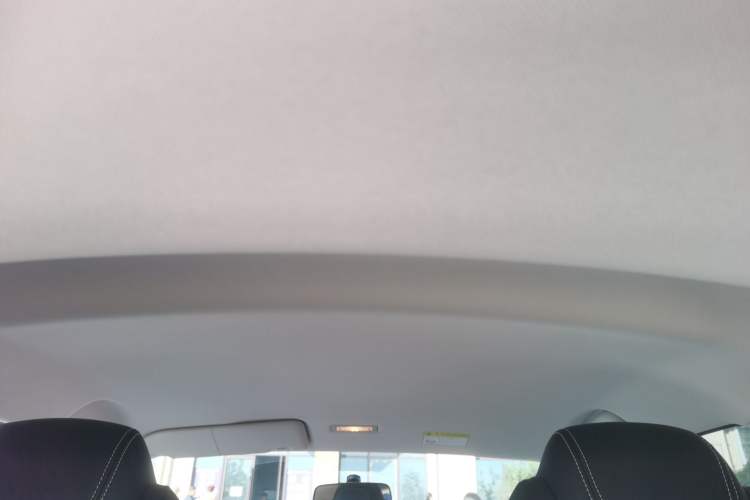 Used Roewe Clever 2022 311km QiQi BoBo Edition Headliner