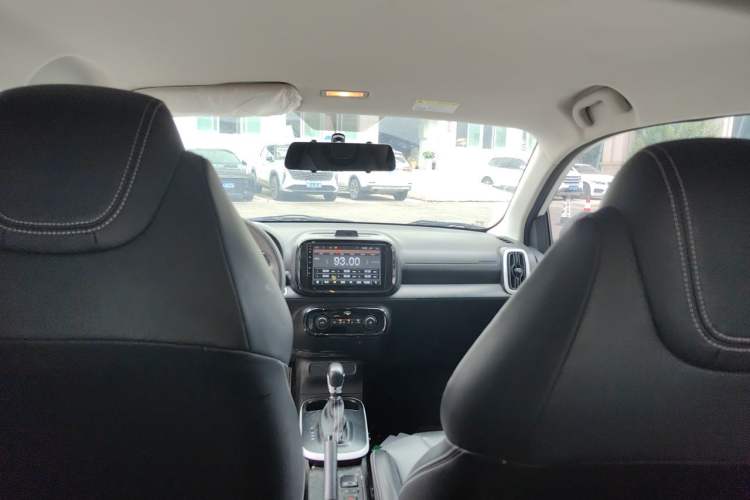 Used Roewe Clever 2022 311km QiQi BoBo Edition Headliner