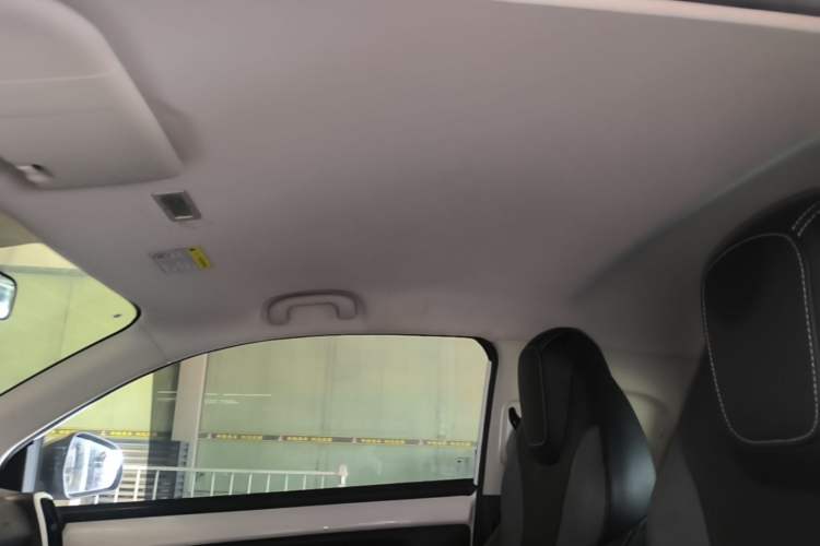 Used Roewe Clever 2022 311km QiQi BoBo Edition Headliner