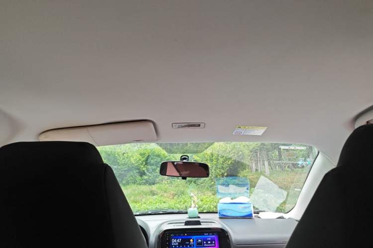 Used Roewe Clever 2022 311km QiQi BoBo Edition Headliner
