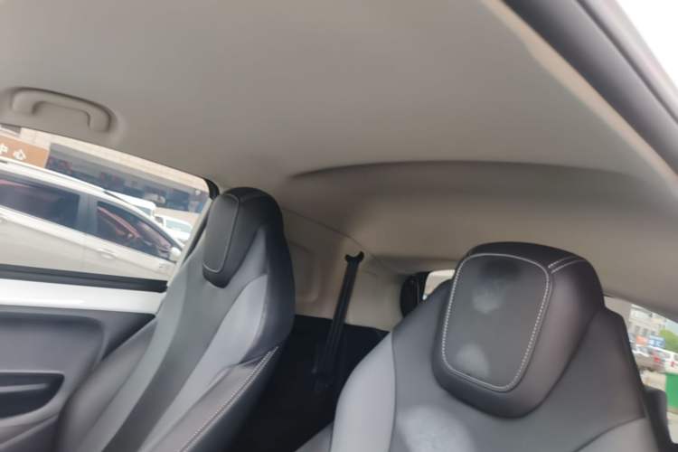 Used Roewe Clever 2022 311km QiQi BoBo Edition Headliner