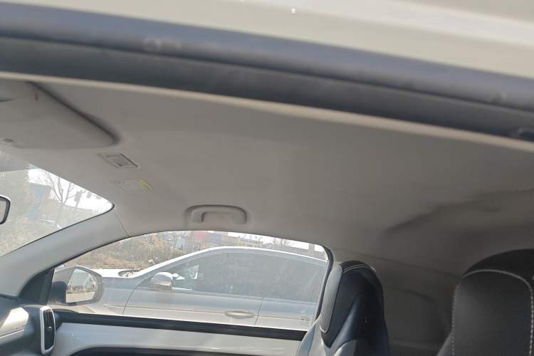 Used Roewe Clever 2022 311km QiQi BoBo Edition Headliner