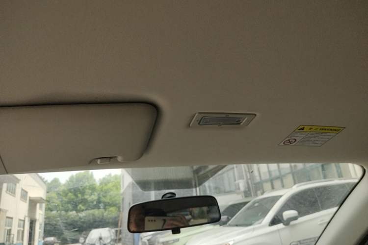 Used Roewe Clever 2022 311km QiQi BoBo Edition Headliner