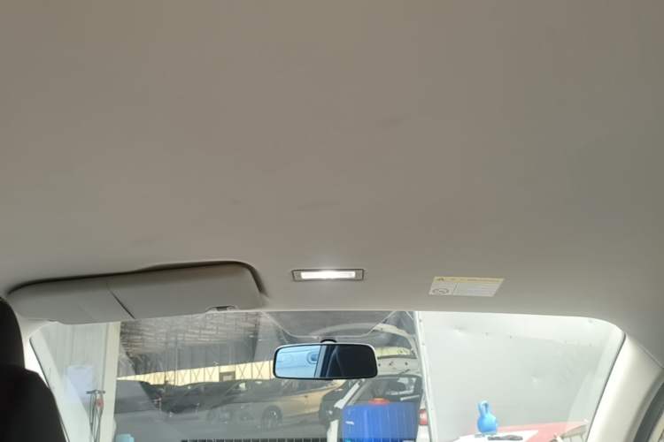 Used Roewe Clever 2022 311km QiQi BoBo Edition Headliner