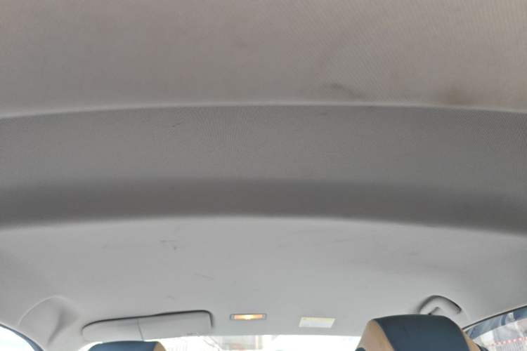 Used Roewe Clever 2022 311km QiQi BoBo Edition Headliner