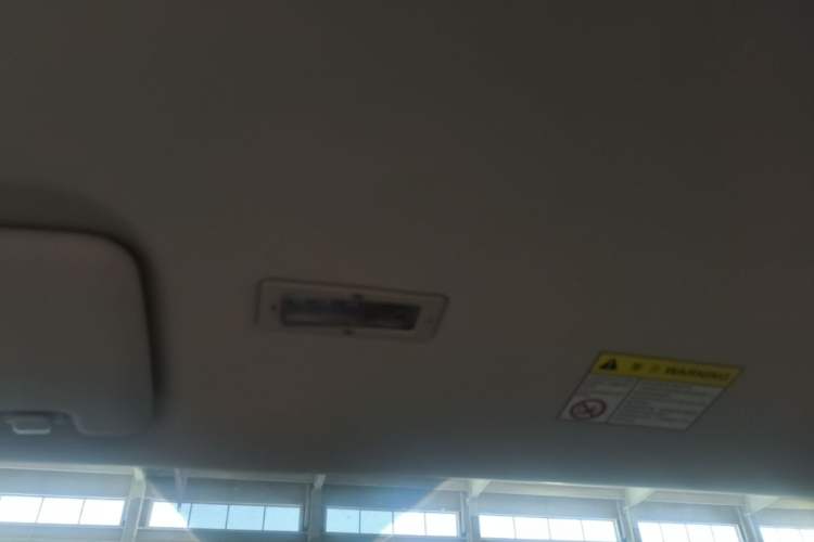 Used Roewe Clever 2022 311km QiQi BoBo Edition Headliner