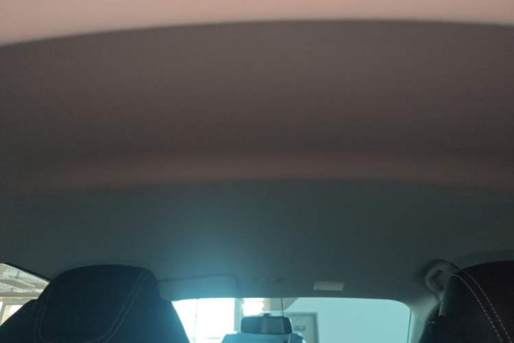 Used Roewe Clever 2022 311km QiQi BoBo Edition Headliner