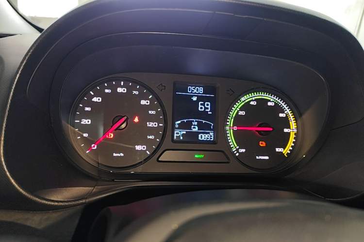 Used Roewe Clever 2022 311km QiQi BoBo Edition Instrument Cluster