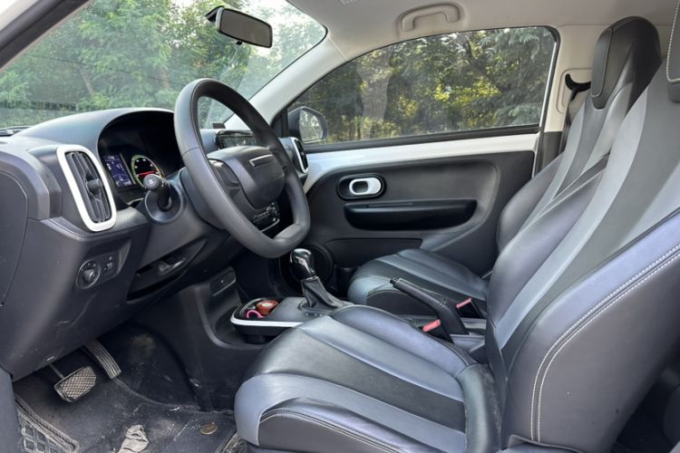 Used Roewe Clever 2022 311km QiQi BoBo Edition Interior 1