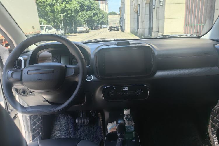 Used Roewe Clever 2022 311km QiQi BoBo Edition Interior 1
