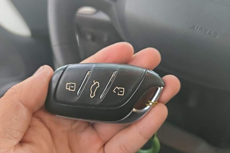 Used Roewe Clever 2022 311km QiQi BoBo Edition Interior 1