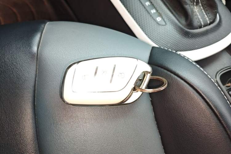 Used Roewe Clever 2022 311km QiQi BoBo Edition Interior 1