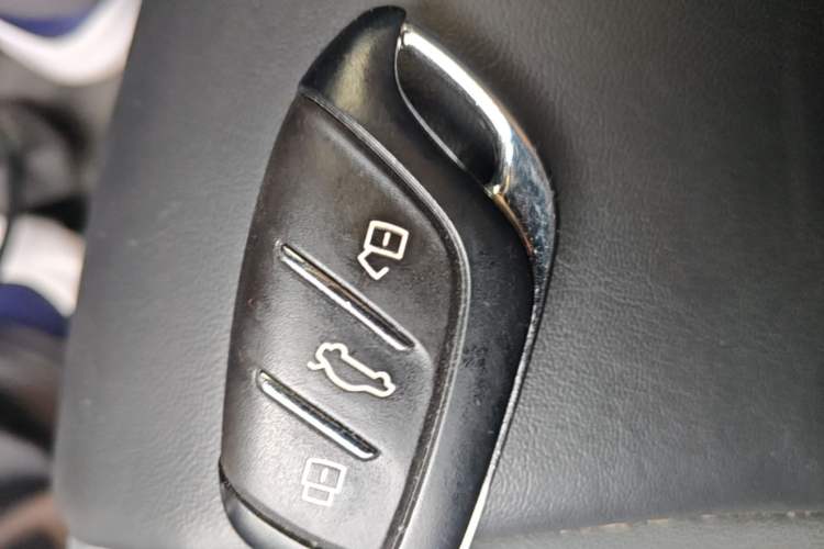 Used Roewe Clever 2022 311km QiQi BoBo Edition Interior 1