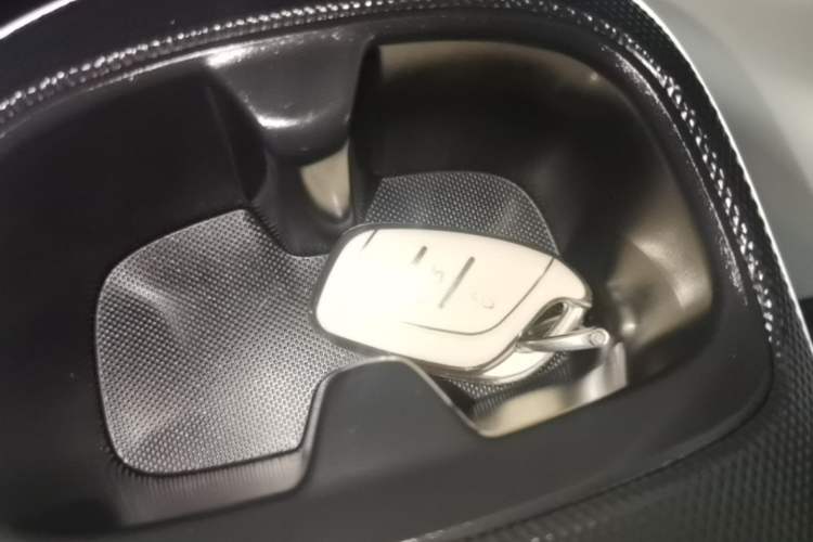 Used Roewe Clever 2022 311km QiQi BoBo Edition Interior 1