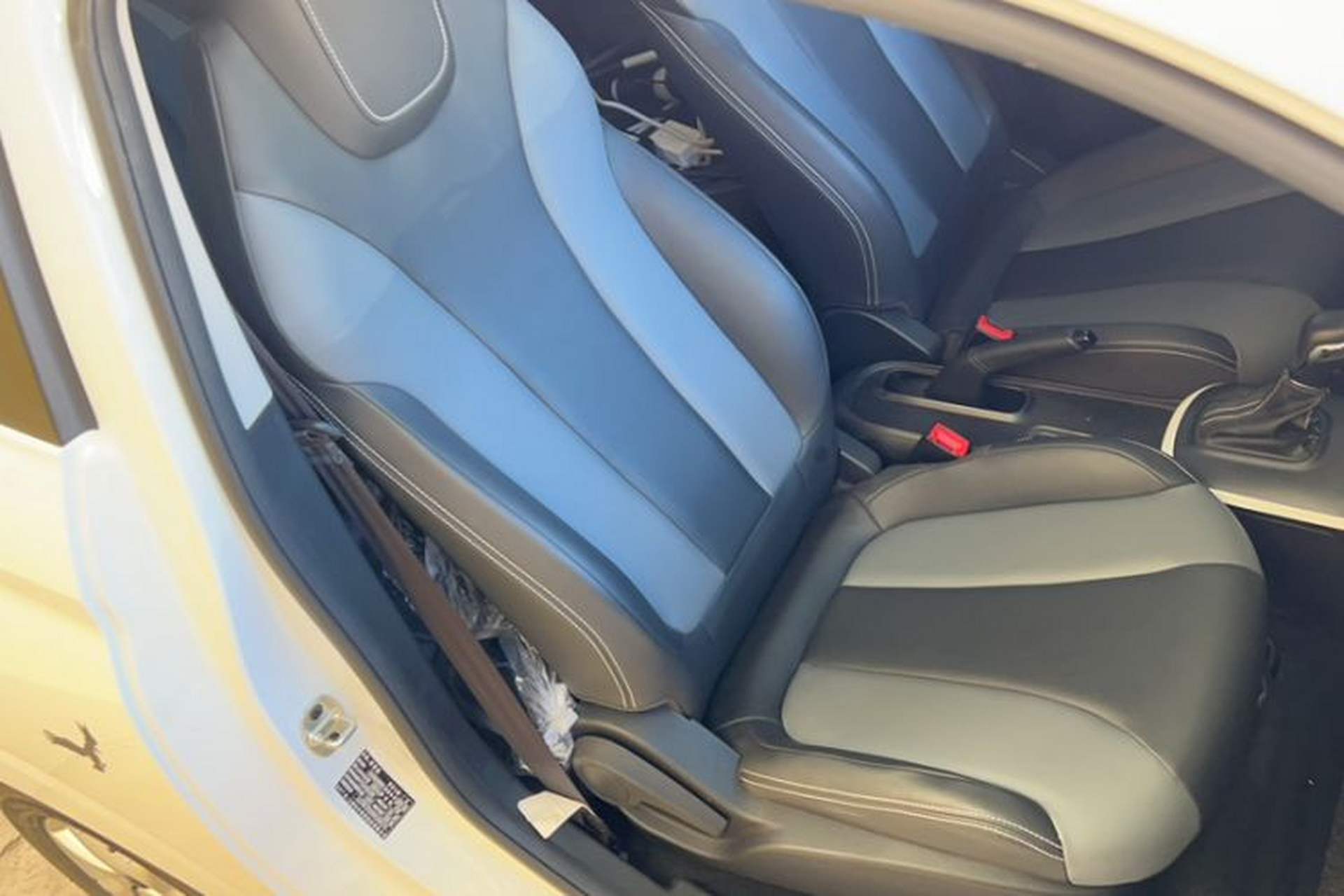 Used Roewe Clever 2022 311km QiQi BoBo Edition Interior 10