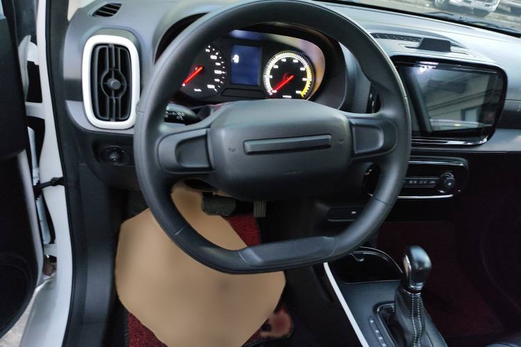 Used Roewe Clever 2022 311km QiQi BoBo Edition Interior 2