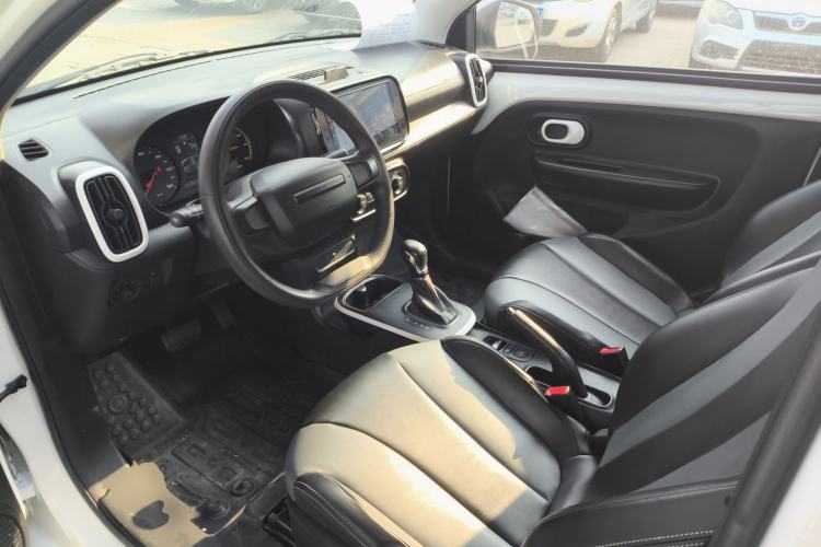 Used Roewe Clever 2022 311km QiQi BoBo Edition Interior 3