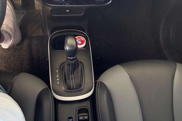 Used Roewe Clever 2022 311km QiQi BoBo Edition Interior 5