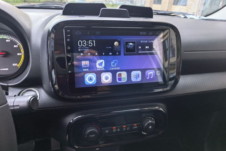 Used Roewe Clever 2022 311km QiQi BoBo Edition Interior 7