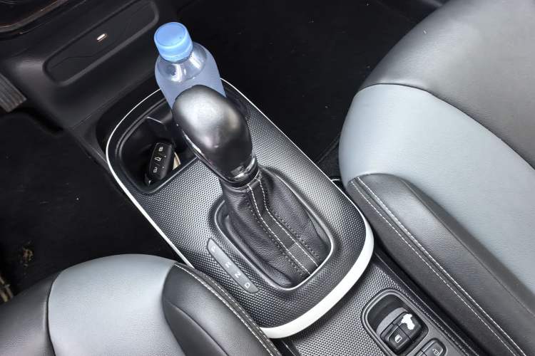 Used Roewe Clever 2022 311km QiQi BoBo Edition Interior 8