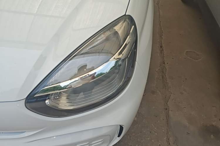 Used Roewe Clever 2022 311km QiQi BoBo Edition Left Front Headlight