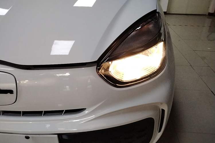 Used Roewe Clever 2022 311km QiQi BoBo Edition Left Front Headlight