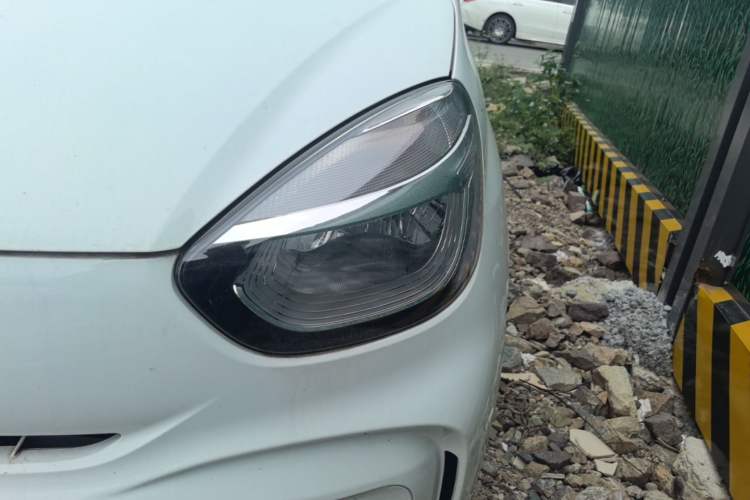 Used Roewe Clever 2022 311km QiQi BoBo Edition Left Front Headlight