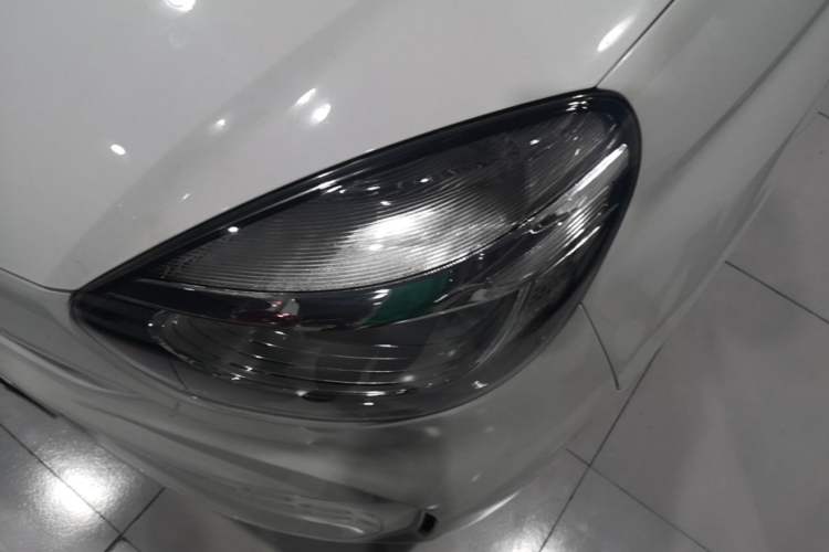 Used Roewe Clever 2022 311km QiQi BoBo Edition Left Front Headlight