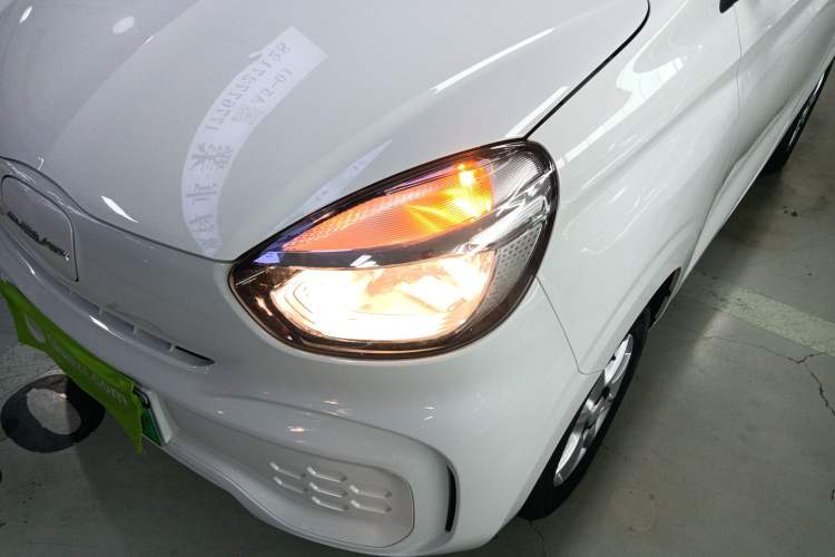 Used Roewe Clever 2022 311km QiQi BoBo Edition Left Front Headlight