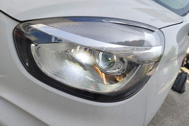 Used Roewe Clever 2022 311km QiQi BoBo Edition Left Front Headlight
