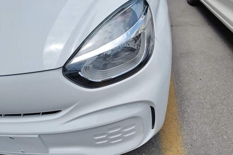 Used Roewe Clever 2022 311km QiQi BoBo Edition Left Front Headlight