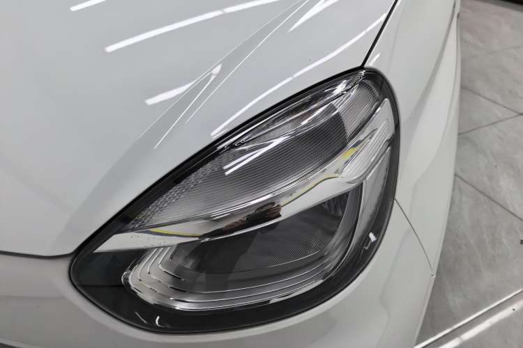 Used Roewe Clever 2022 311km QiQi BoBo Edition Left Front Headlight
