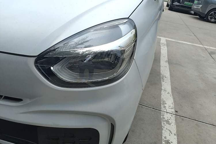 Used Roewe Clever 2022 311km QiQi BoBo Edition Left Front Headlight