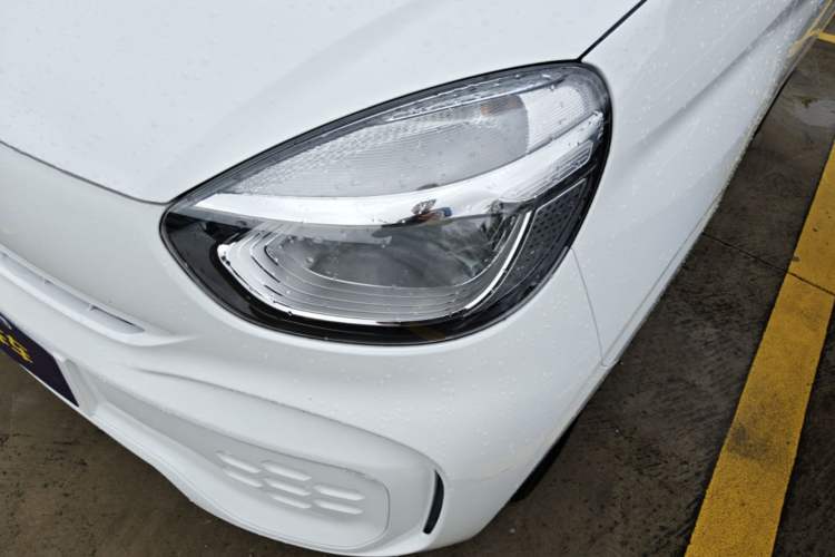 Used Roewe Clever 2022 311km QiQi BoBo Edition Left Front Headlight