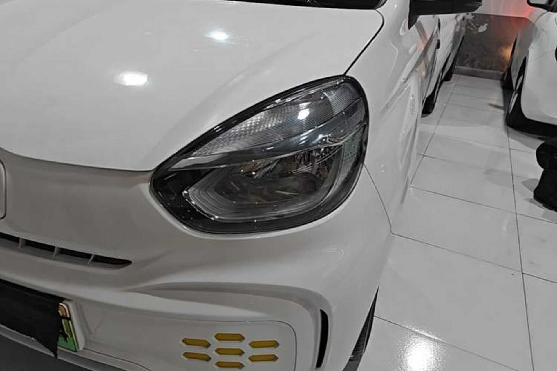 Used Roewe Clever 2022 311km QiQi BoBo Edition Left Front Headlight