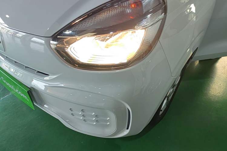 Used Roewe Clever 2022 311km QiQi BoBo Edition Left Front Headlight