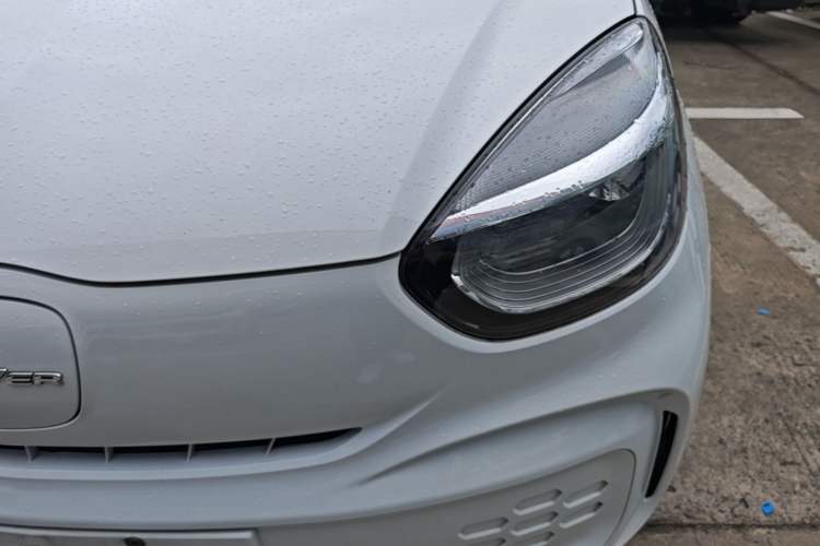 Used Roewe Clever 2022 311km QiQi BoBo Edition Left Front Headlight